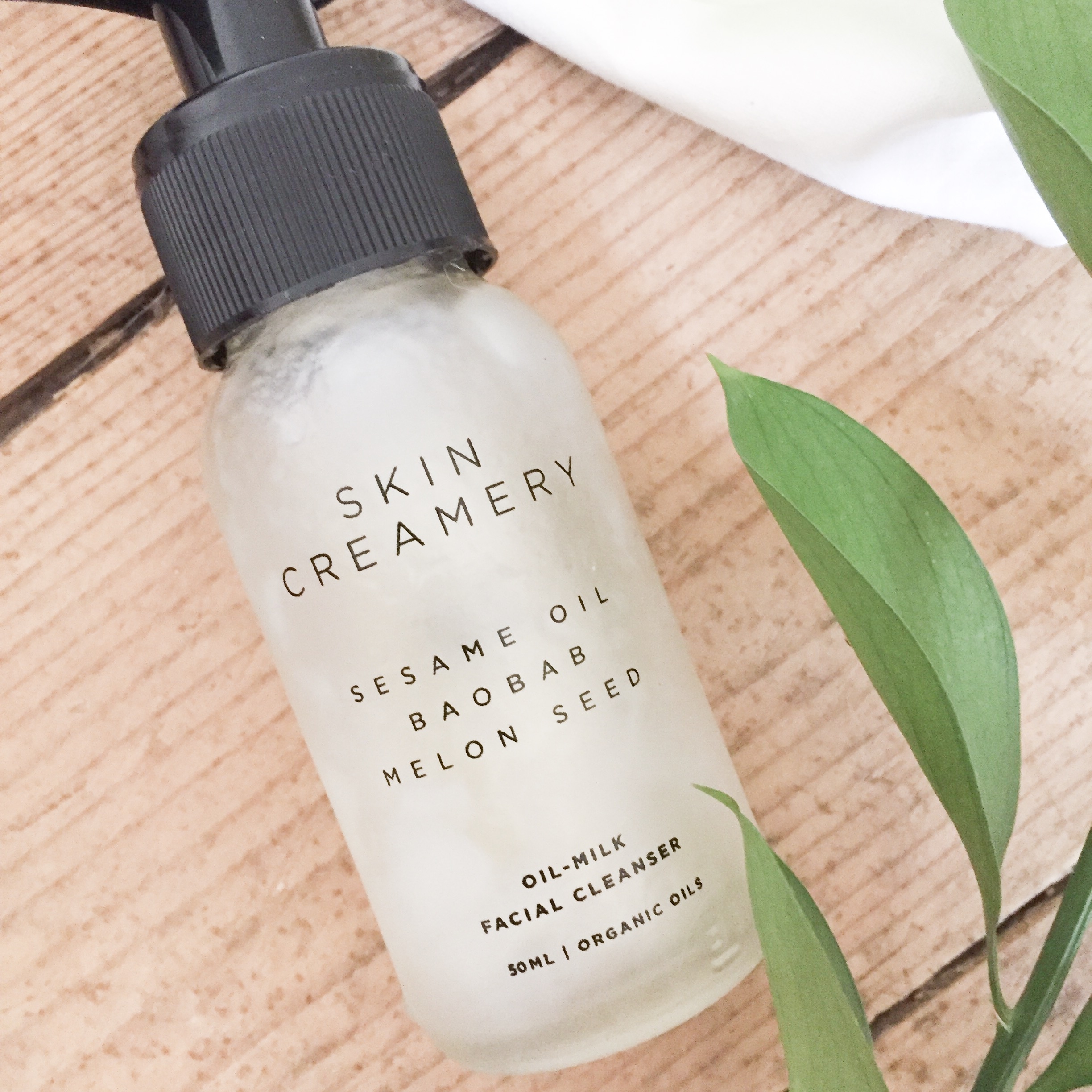Skin Creamery is a proudly South African product. It is completely natural, vegan and is based on essential oils. I tested out some of their products and wrote about what my first impressions were.